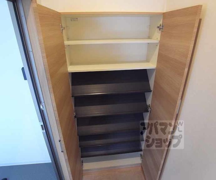 【ＳＴＵＤＩＯ　１００２】間取