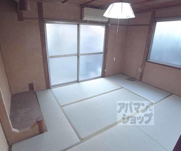 【横大路下三栖山殿貸家】間取