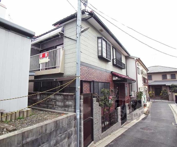 【深草六反田町1-1貸家】間取