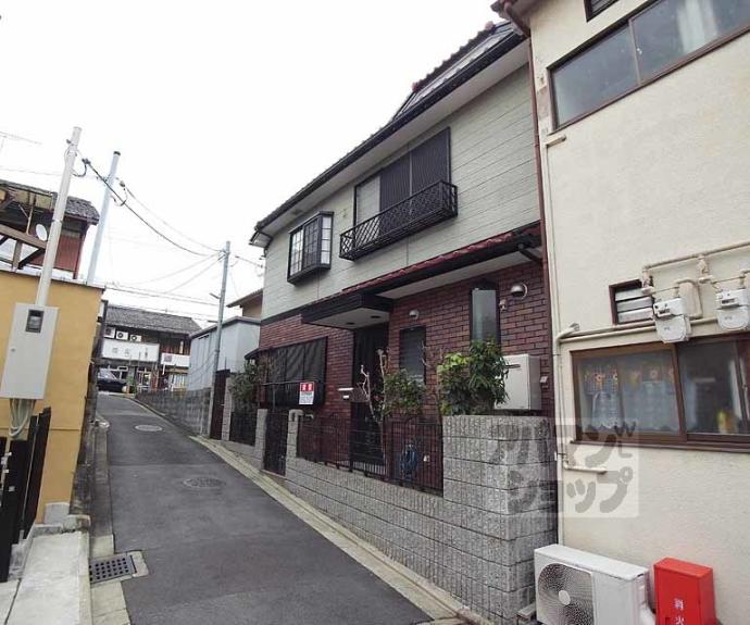 【深草六反田町1-1貸家】間取