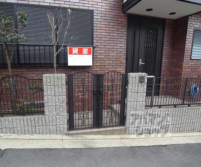【深草六反田町1-1貸家】間取