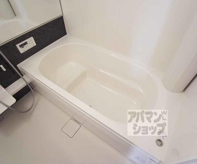 【エクラシオ稲荷】間取