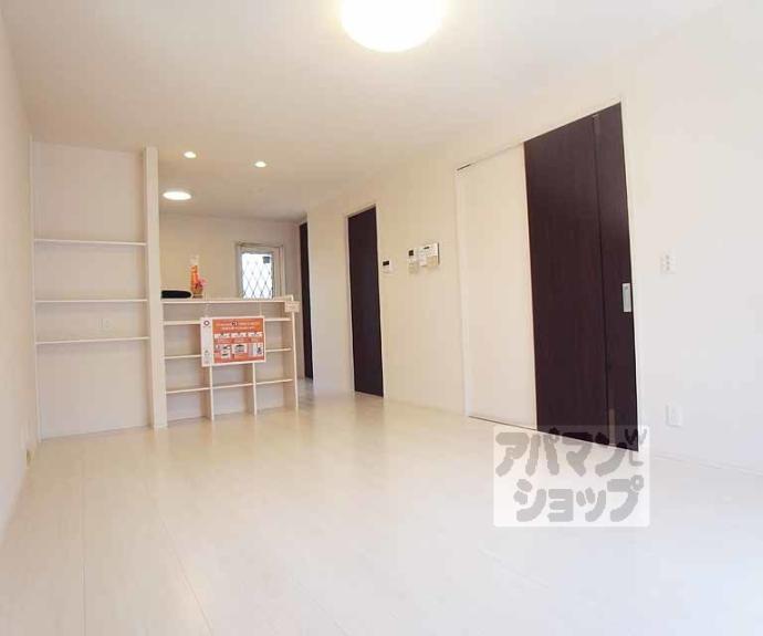 【テラパークス　弐番館】間取