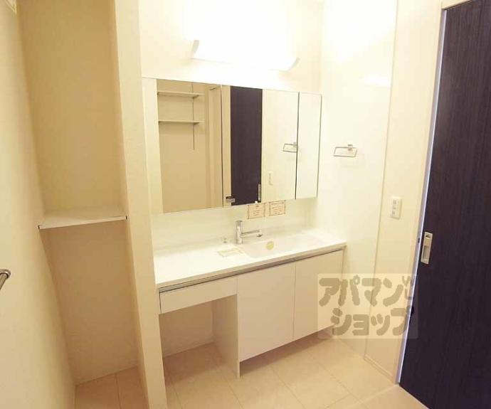 【テラパークス　弐番館】間取