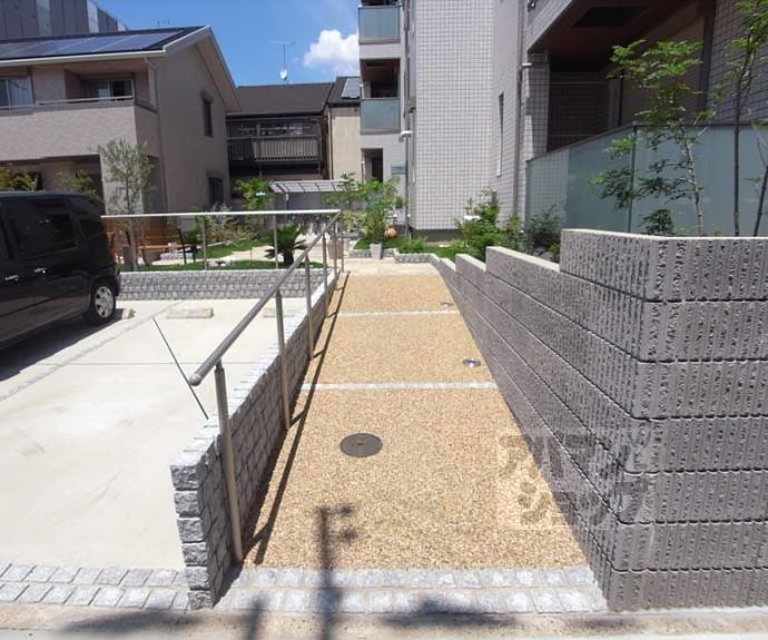 【ラシーネ伏見弐番館】間取