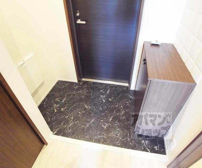 【ラシーネ伏見弐番館】間取