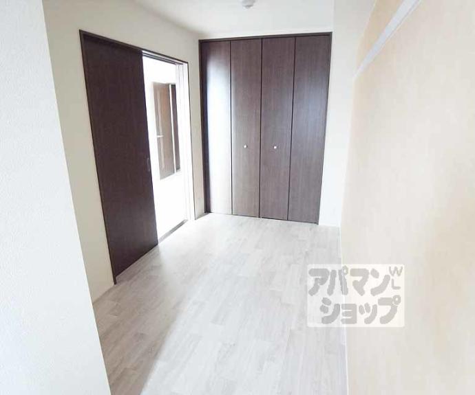 【ラシーネ伏見弐番館】間取