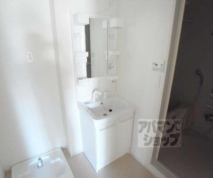 【ダブルレインボー】間取