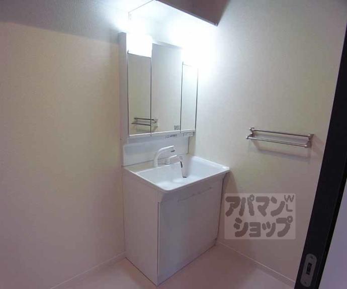 【シャーメゾン峰山】間取