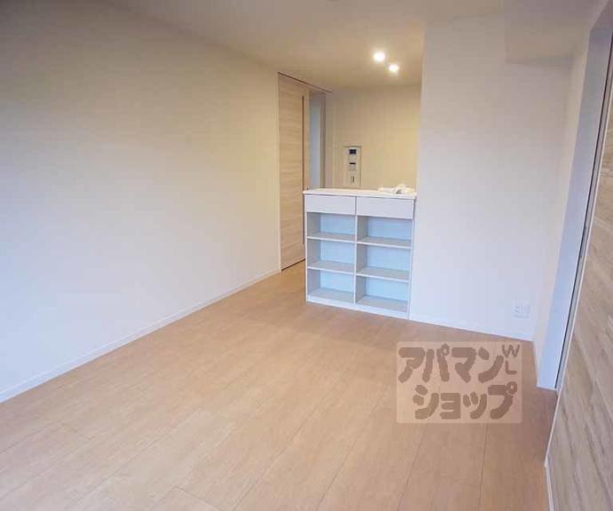 【シャーメゾン峰山】間取