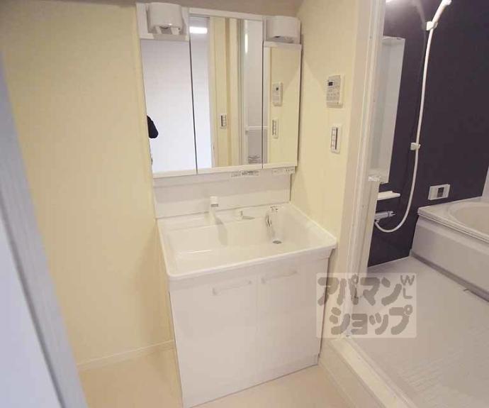 【シャーメゾン峰山】間取