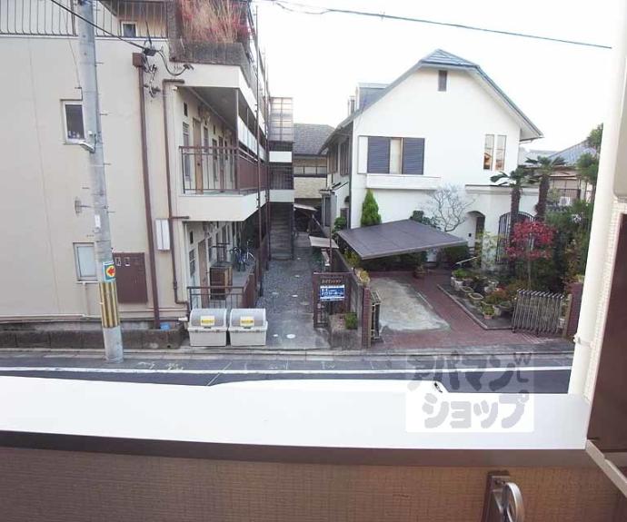 【ハーモニーテラス深草大亀谷西寺町】間取
