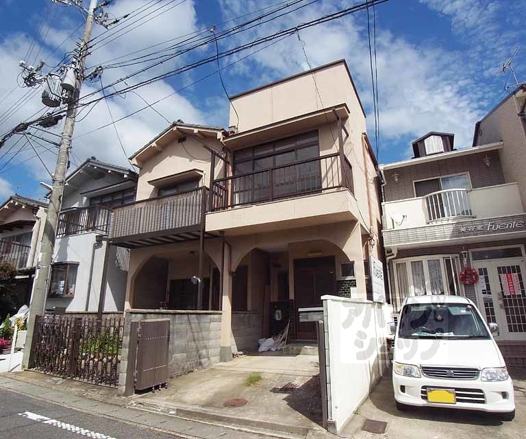 桃山筑前台町貸家