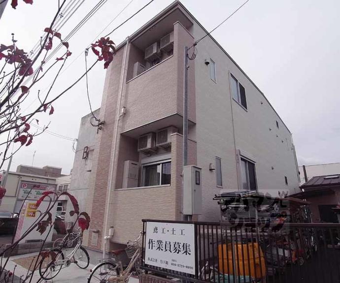 【GISEMENT ACIER】間取