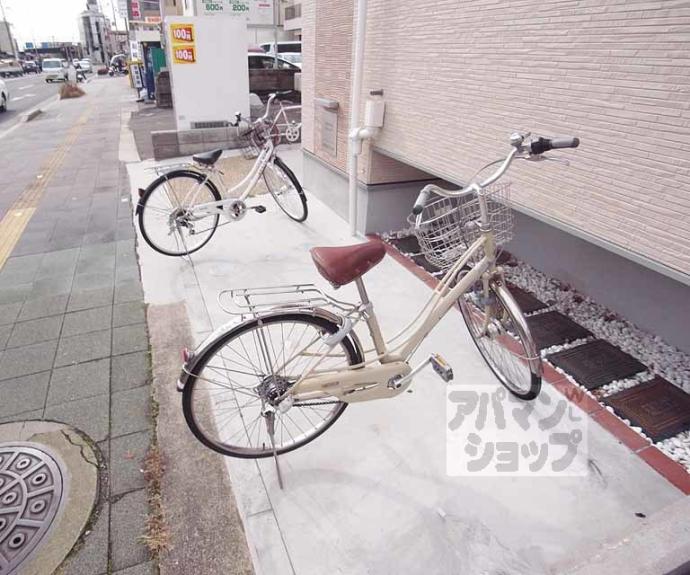 【GISEMENT ACIER】間取