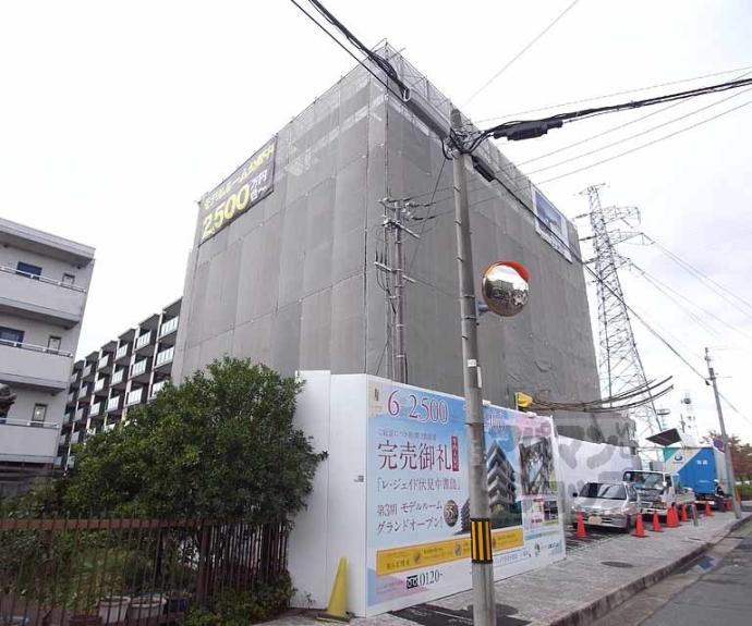 【レ・ジェイド伏見中書島】間取