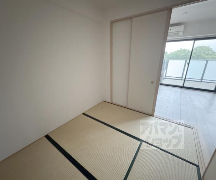 【レ・ジェイド伏見中書島】間取