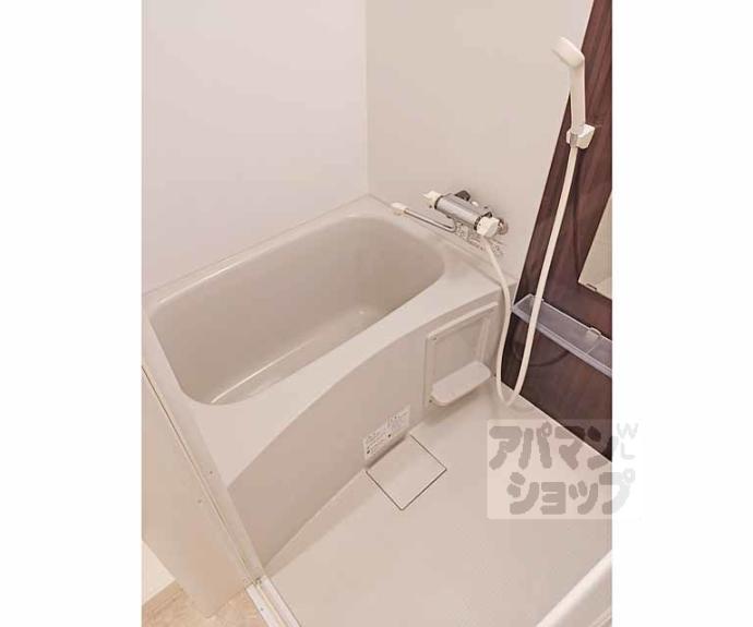 【ハーモニーテラス深草善導寺町】間取