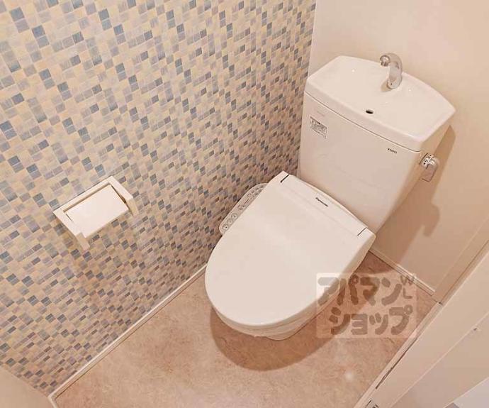 【ハーモニーテラス深草善導寺町】間取