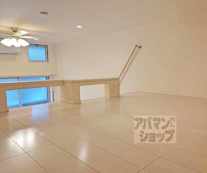 【ハーモニーテラス深草善導寺町】間取