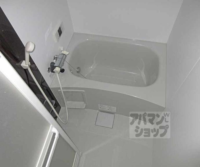 【ハーモニーテラス深草坊町】間取