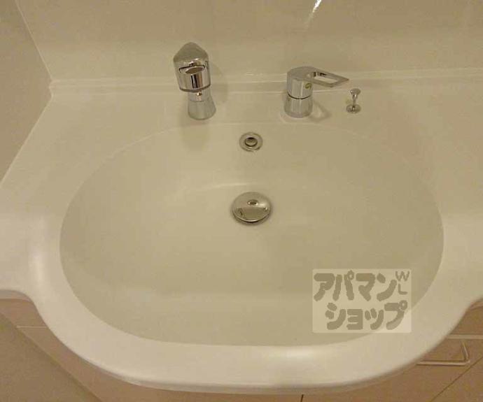 【シェモワ　Ａ棟】間取