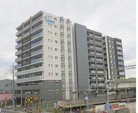 プレサンスロジェ城陽寺田駅前：間取図