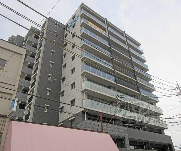 【プレサンスロジェ城陽寺田駅前】間取