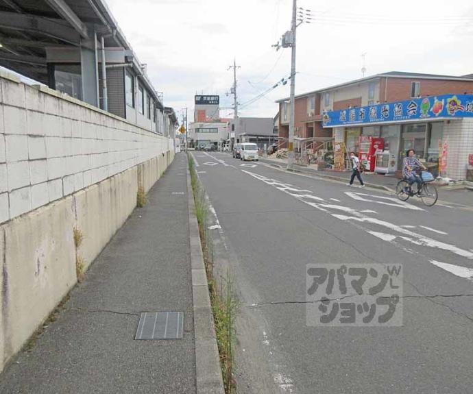 【プレサンスロジェ城陽寺田駅前】間取