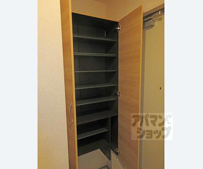 【ウッドステージ桜　壱号館】間取