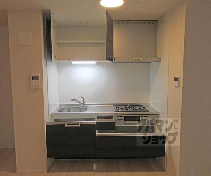 【ウッドステージ桜　壱号館】間取