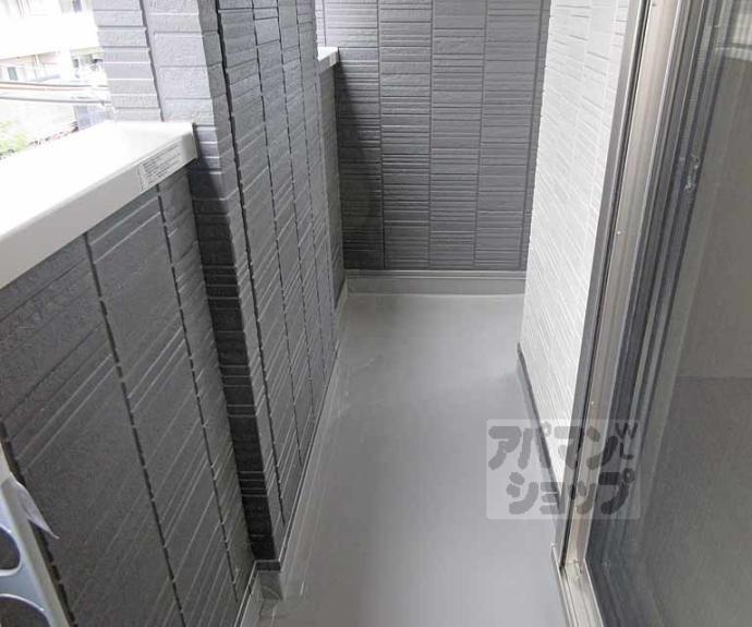 【ウッドステージ桜　壱号館】間取