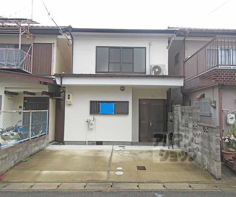 庚申町１０７－４貸家