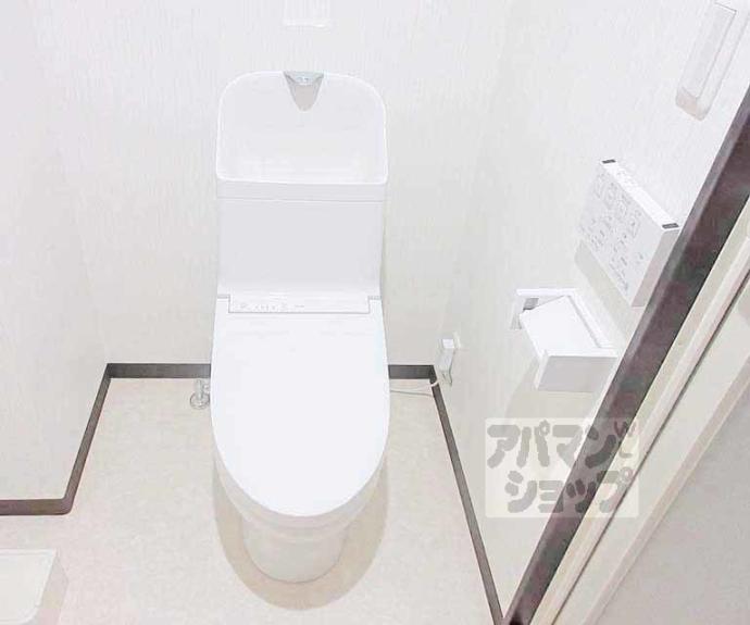 【サクシード伏見京橋】間取