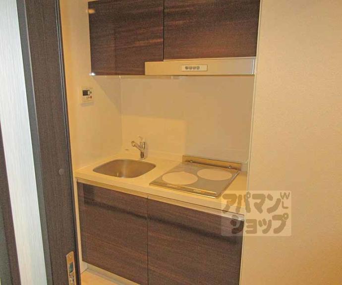 【サクシード伏見京橋】間取