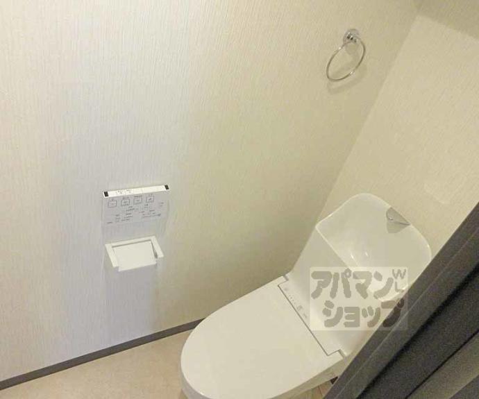 【サクシード伏見京橋】間取