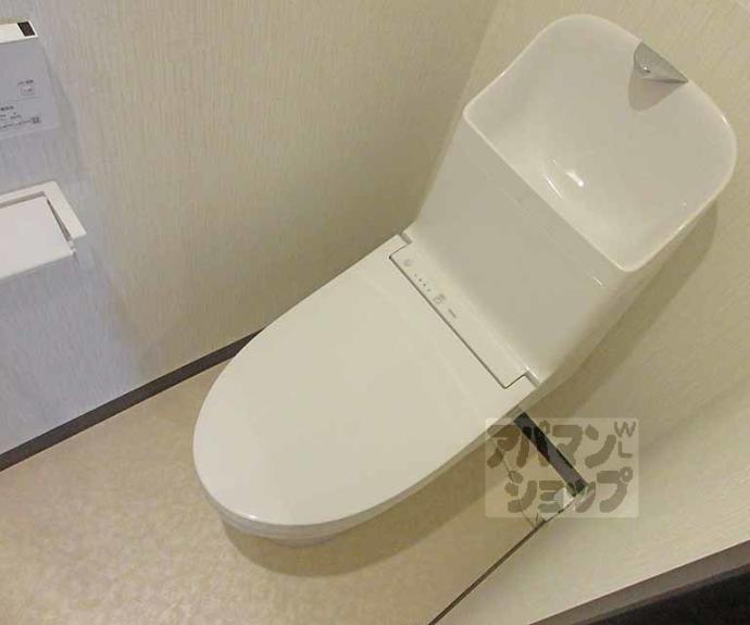 【サクシード伏見京橋】間取