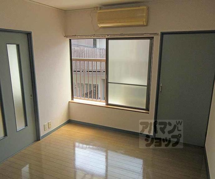 【桃山町泰長老貸家】間取