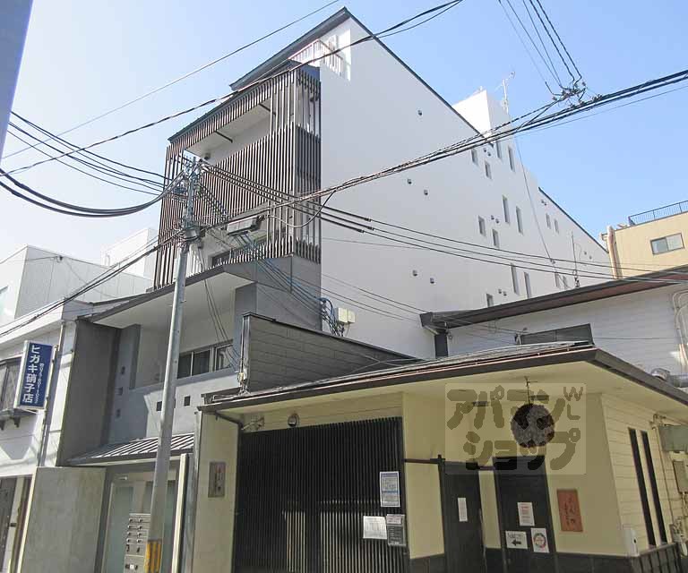 Ｐｏｕｒ　Ｔｏｕｊｏｕｒｓ桃山