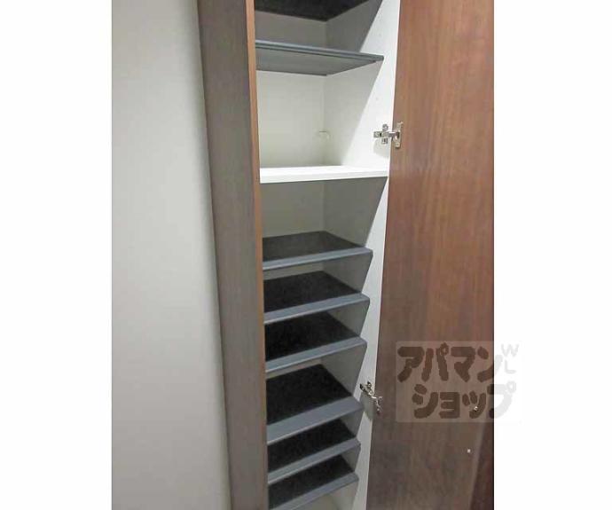 【Ｐｏｕｒ　Ｔｏｕｊｏｕｒｓ桃山】間取