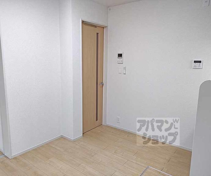 【ハピネス　神明】間取