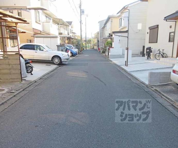 【池ノ内町貸家】