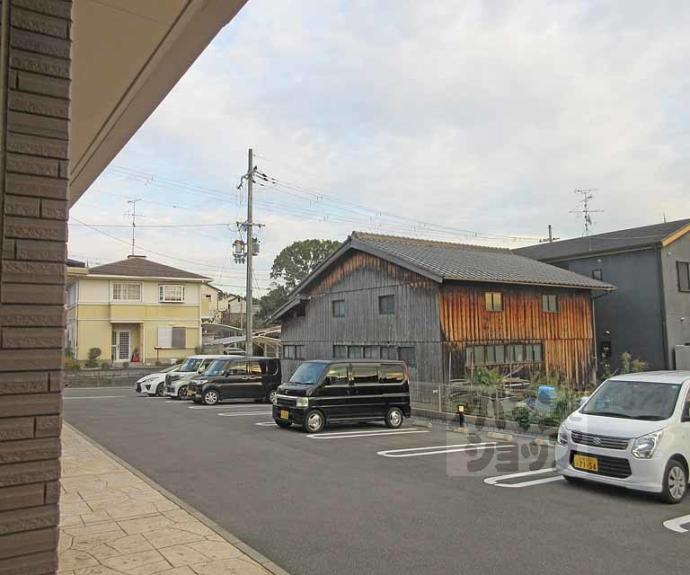 【ブルグランジェ伏見稲荷】間取