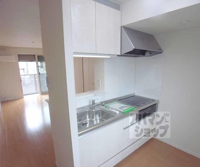 【ＣＡＳＡ　ＢＩＡＮＣＡ】間取