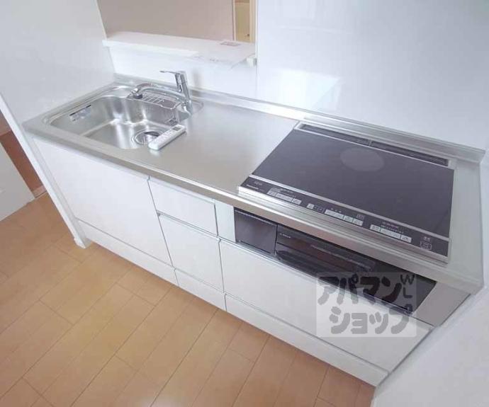 【ＣＡＳＡ　ＢＩＡＮＣＡ】間取
