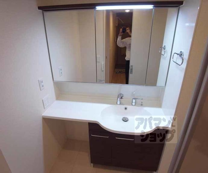 【ウノ　アルボル】間取