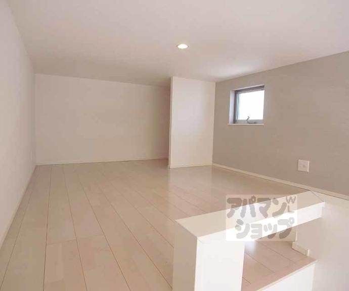 【ハーモニーテラス西出町】間取