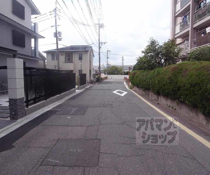 【ベルメゾン丹波橋】間取