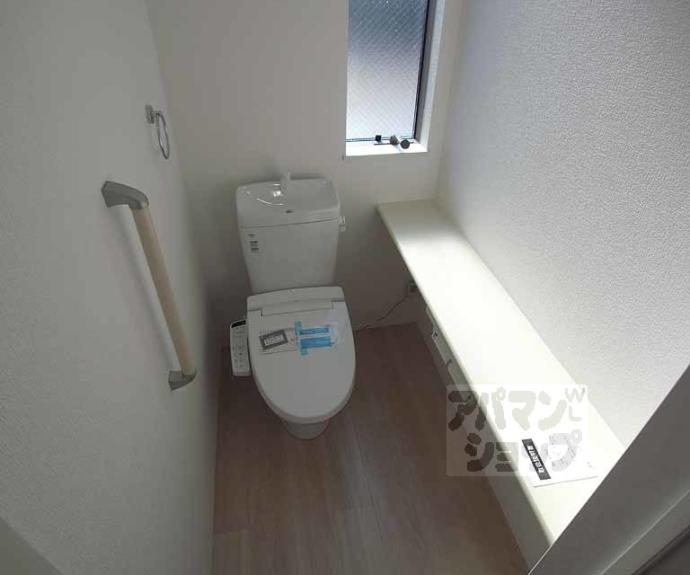 【エクリュ（ＫＯＳＭＯＳ　ＰＬＡＣＥ）】間取