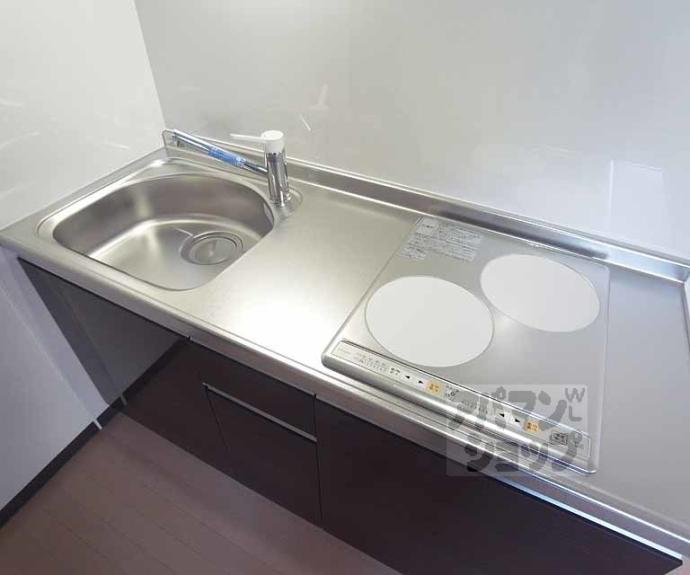 【サクシード伏見西町】間取